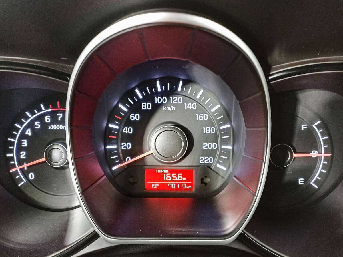 Kia Rio, 2016 Фото №11