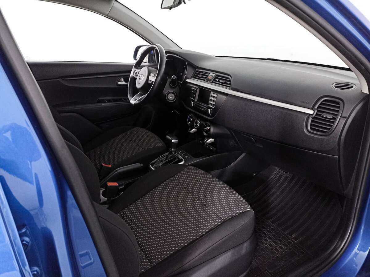 Kia Rio X-Line, 2017 Фото №9