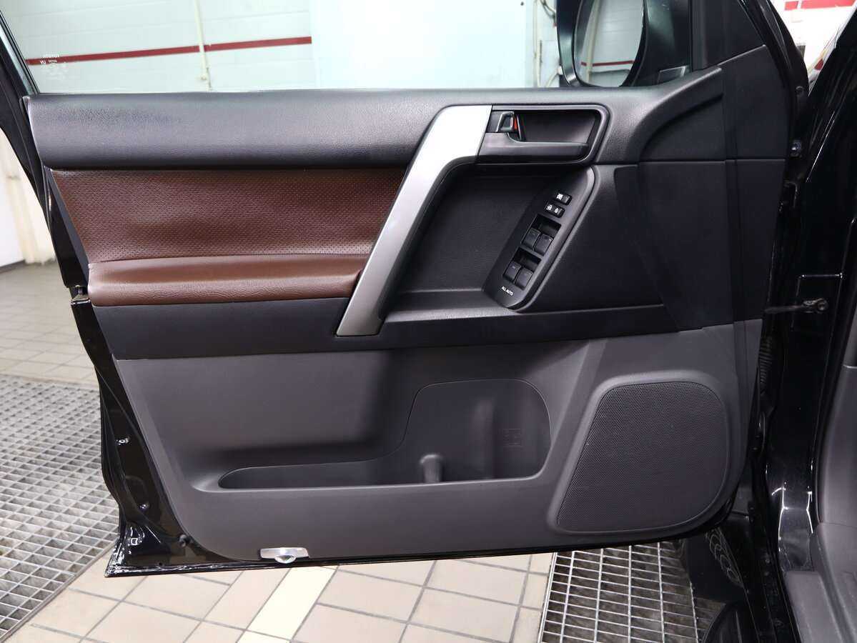 Toyota Land Cruiser Prado, 2013 Фото №5