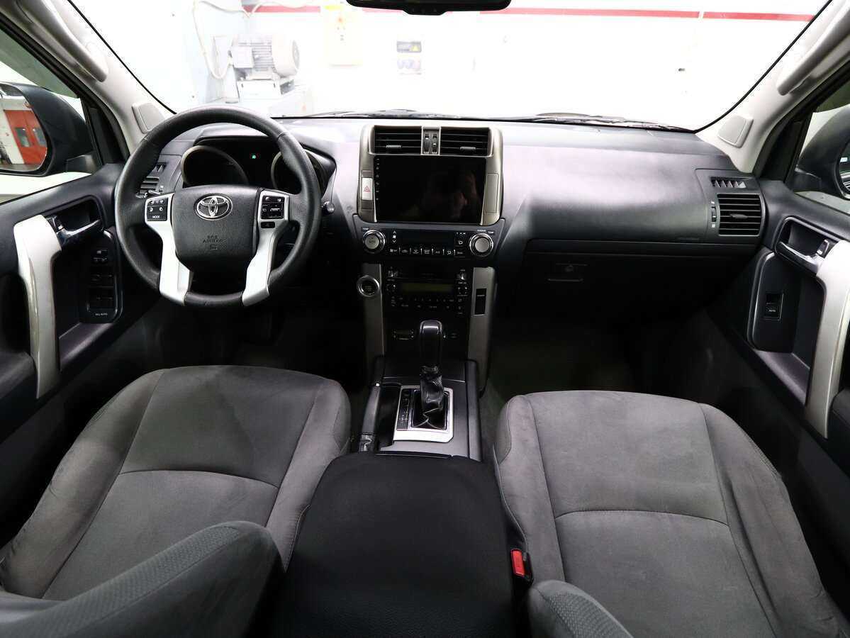 Toyota Land Cruiser Prado, 2013 Фото №10