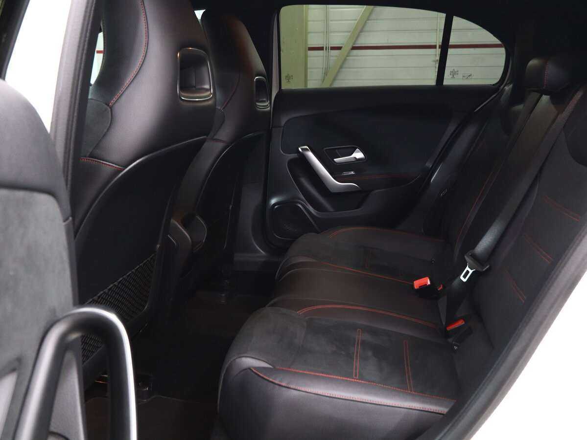 Mercedes-Benz A-Класс 200, 2019 Фото №12