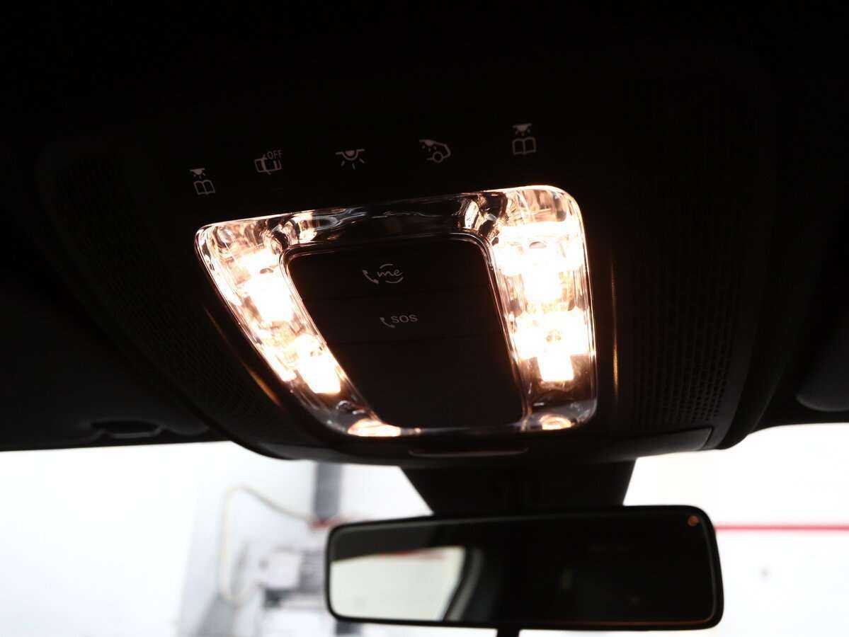 Mercedes-Benz A-Класс 200, 2019 Фото №25