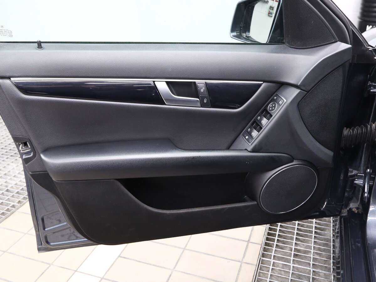 Mercedes-Benz C-Класс 180, 2012 Фото №6