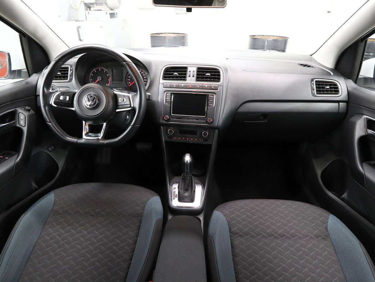 Volkswagen Polo, 2019 Фото №15