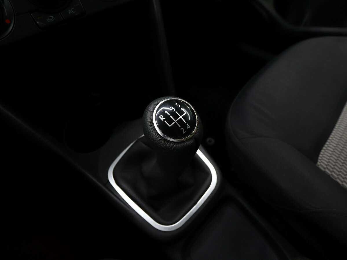 Volkswagen Polo, 2012 Фото №14