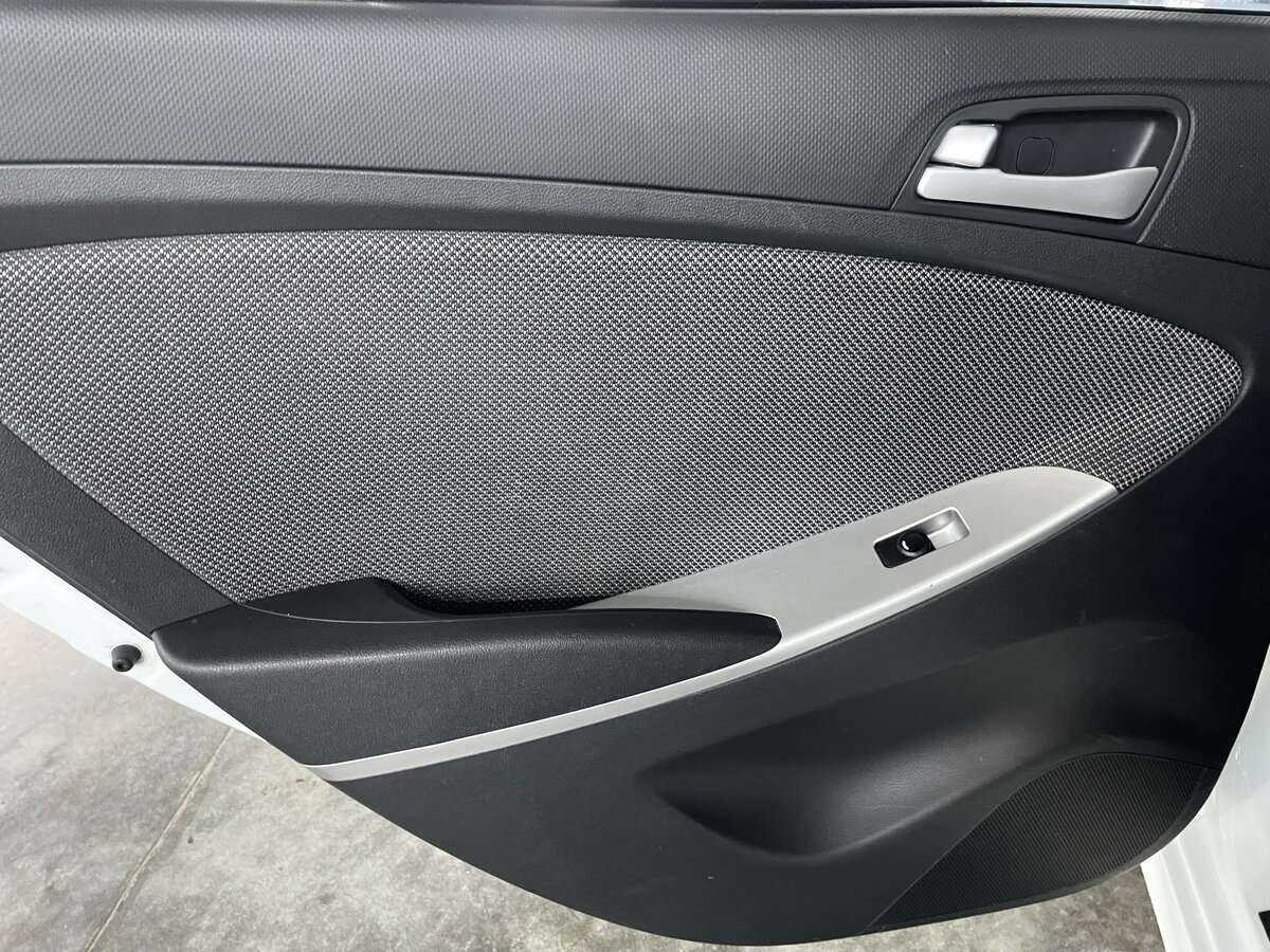 Hyundai Solaris, 2013 Фото №19