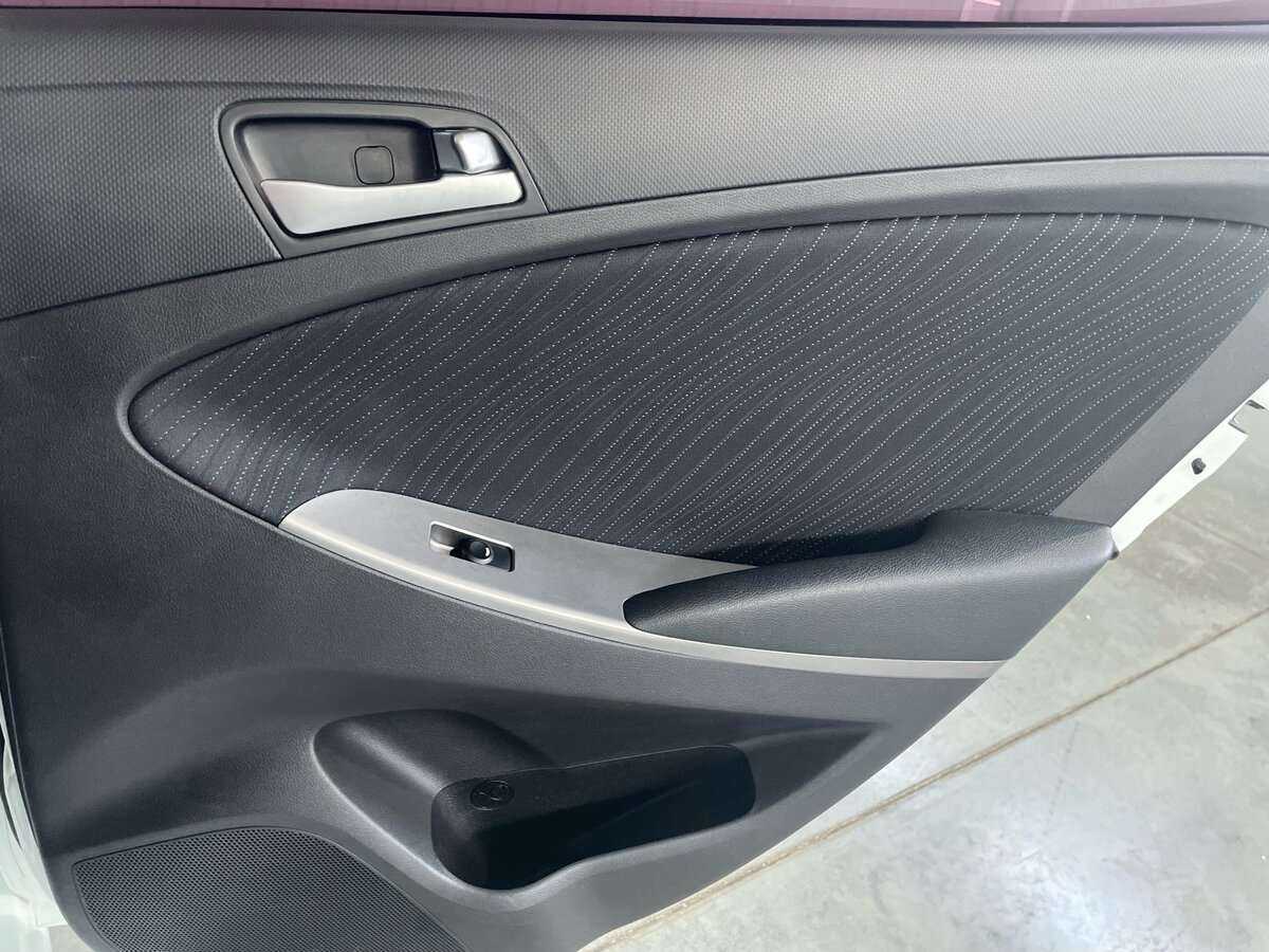 Hyundai Solaris, 2016 Фото №23