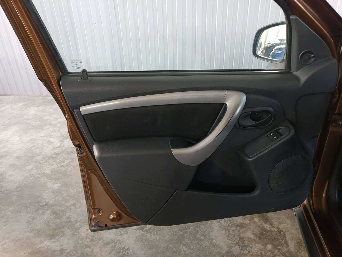 Renault Duster, 2012 Фото №16