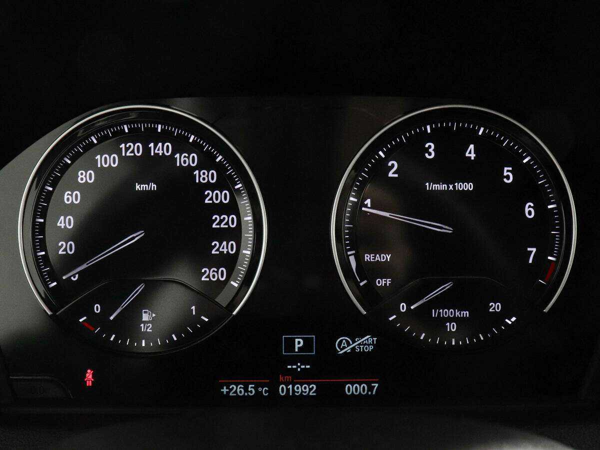 BMW 1 серии 118i, 2018 Фото №11