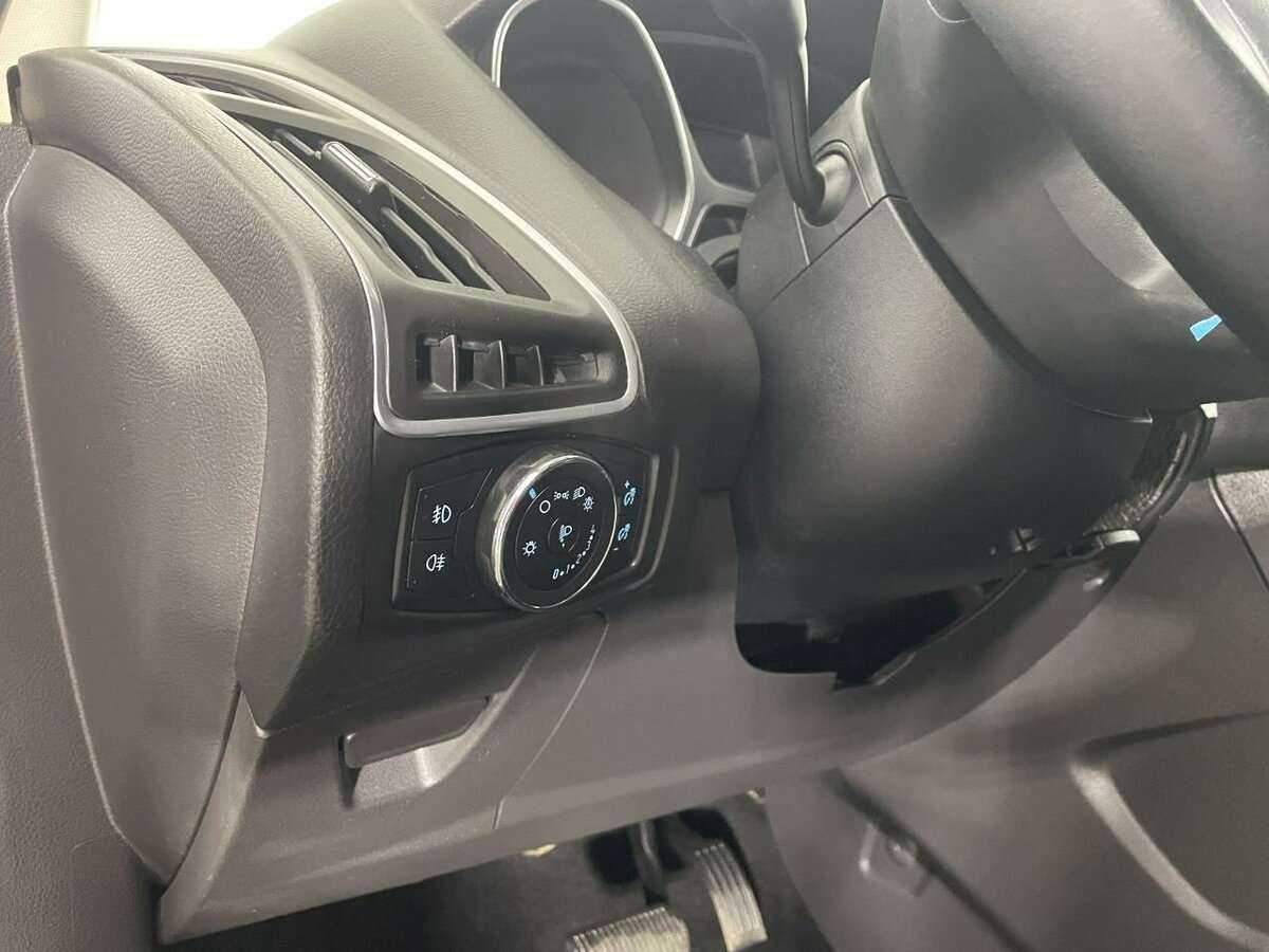 Ford Focus, 2014 Фото №9