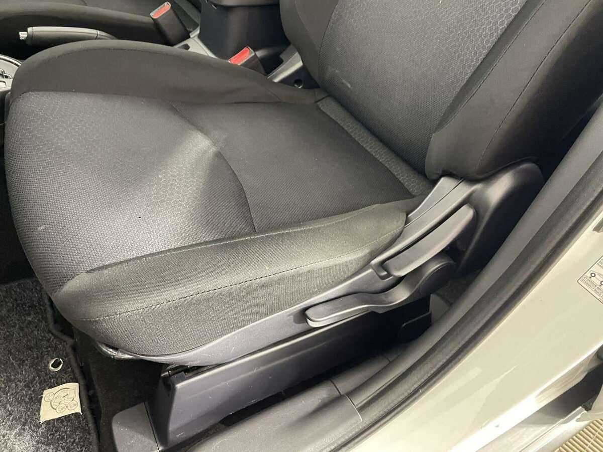 Mitsubishi ASX, 2012 Фото №10