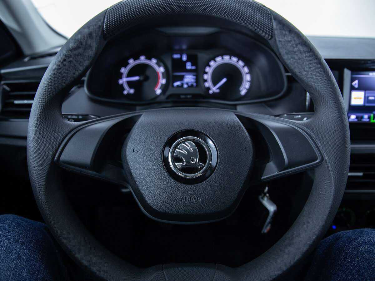 Skoda Rapid, 2021 Фото №12