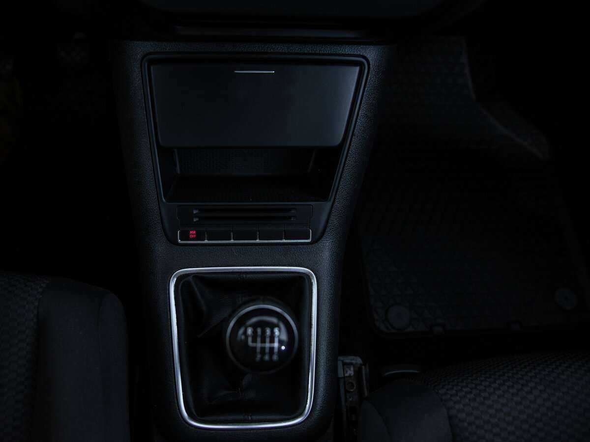 Volkswagen Golf Plus, 2012 Фото №18