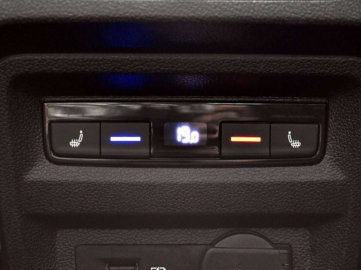 Volkswagen Tiguan, 2018 Фото №18