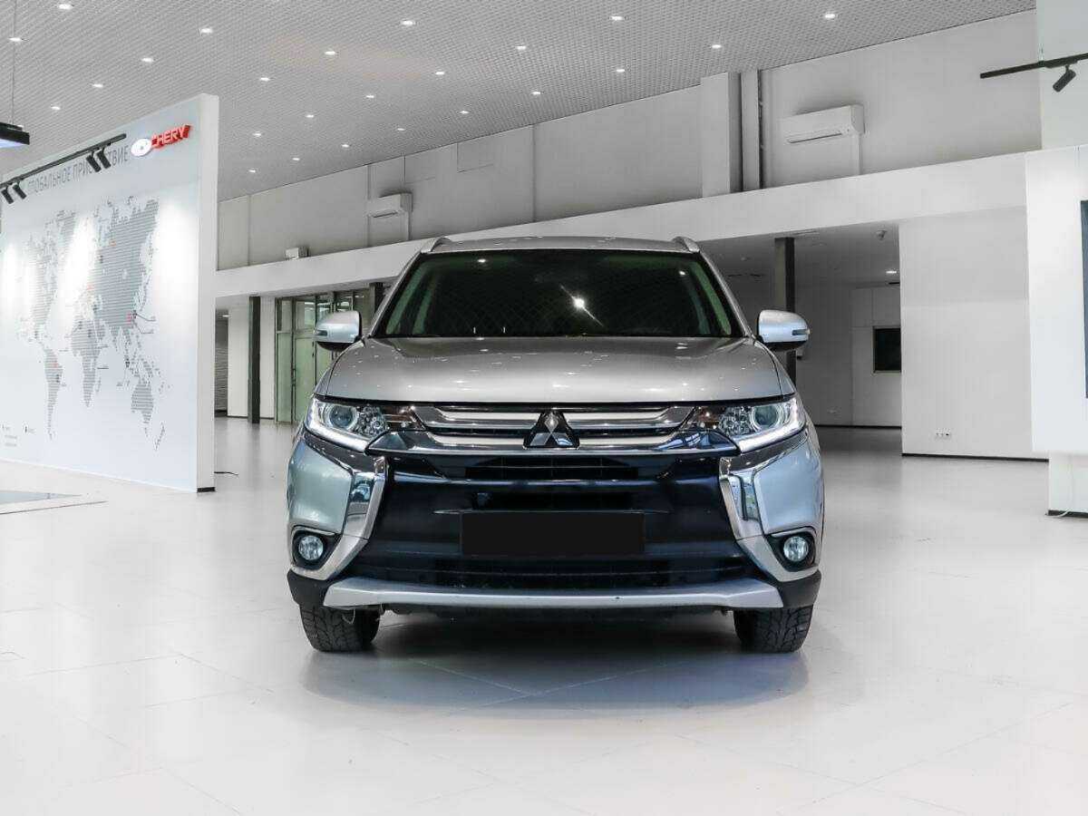 Mitsubishi Outlander, 2016 - 129 264 км. | Фото №2