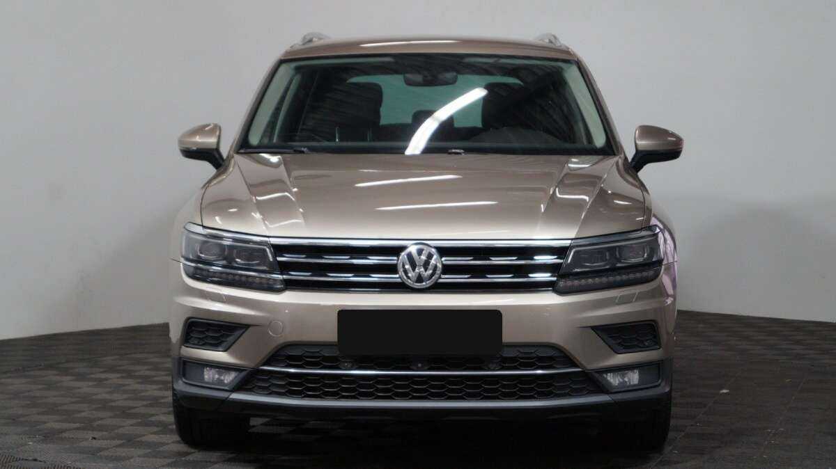Volkswagen Tiguan, 2018 - 176 587 км. | Фото №2