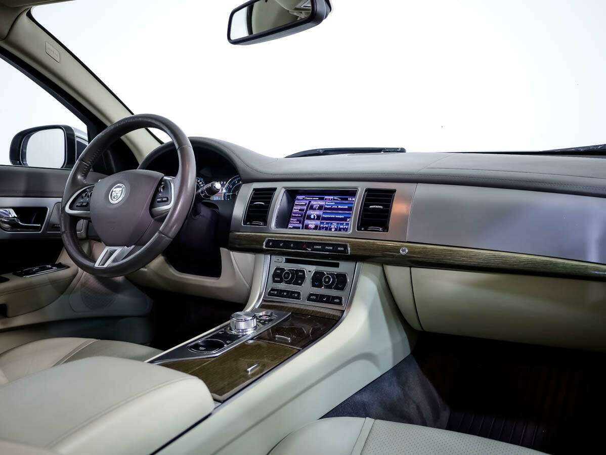 Jaguar XF, 2013 Фото №8