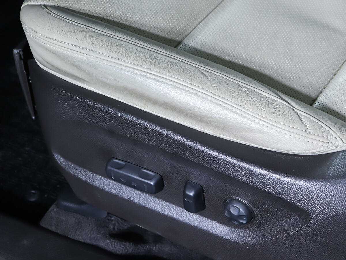 Hyundai Santa Fe Grand, 2018 Фото №18