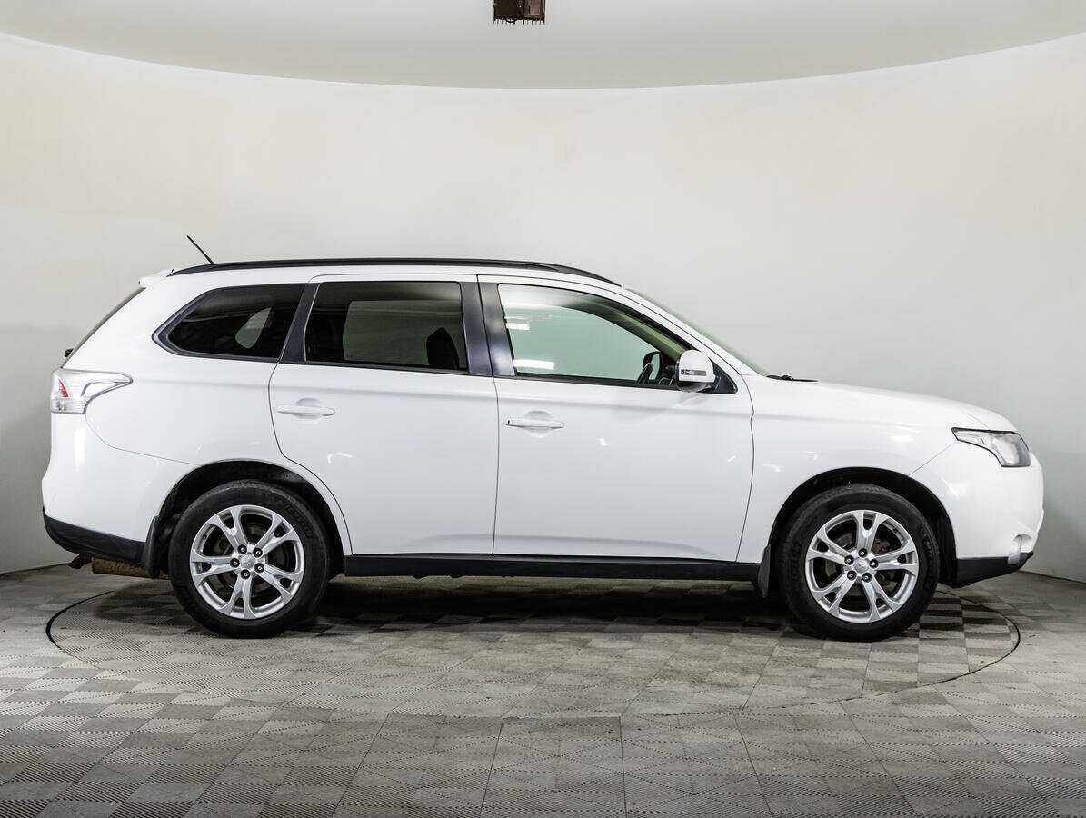 Mitsubishi Outlander, 2014 - 264 703 км. | Фото №4