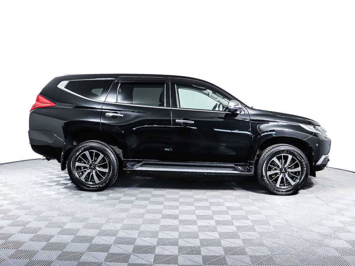 Mitsubishi Pajero Sport, 2018 - 108 416 км. | Фото №4