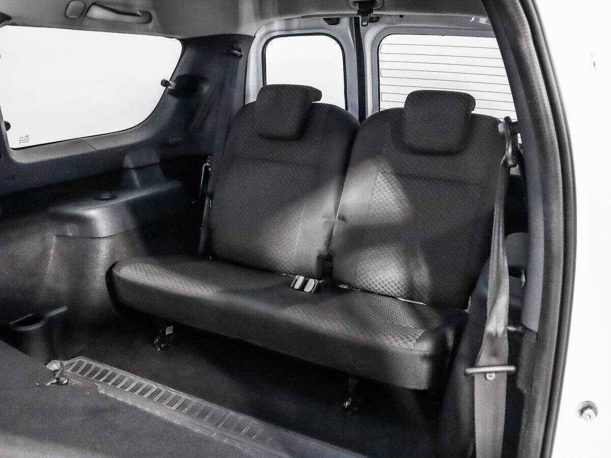 Lada (ВАЗ) Largus, 2014 Фото №11