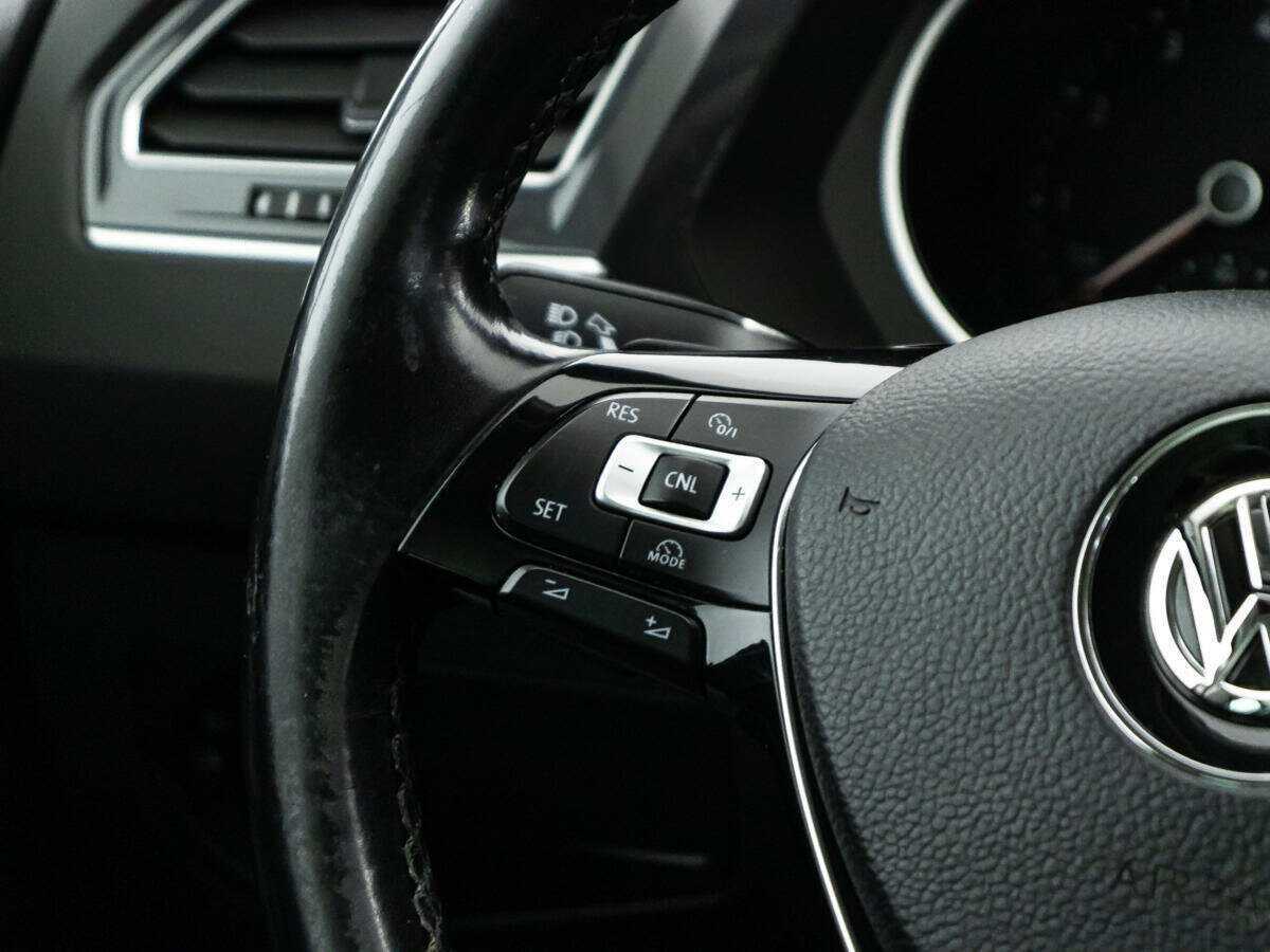 Volkswagen Tiguan, 2017 Фото №19