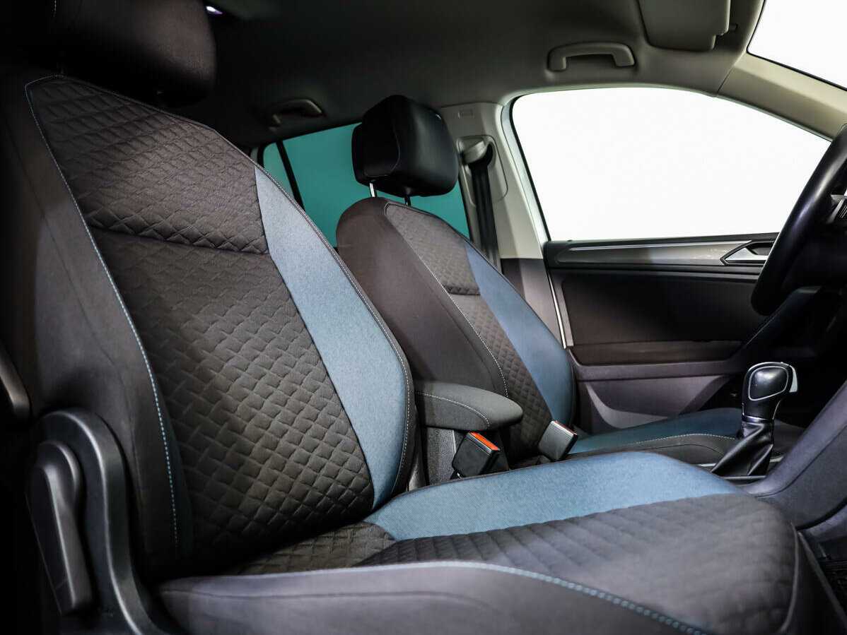 Volkswagen Tiguan, 2019 Фото №11