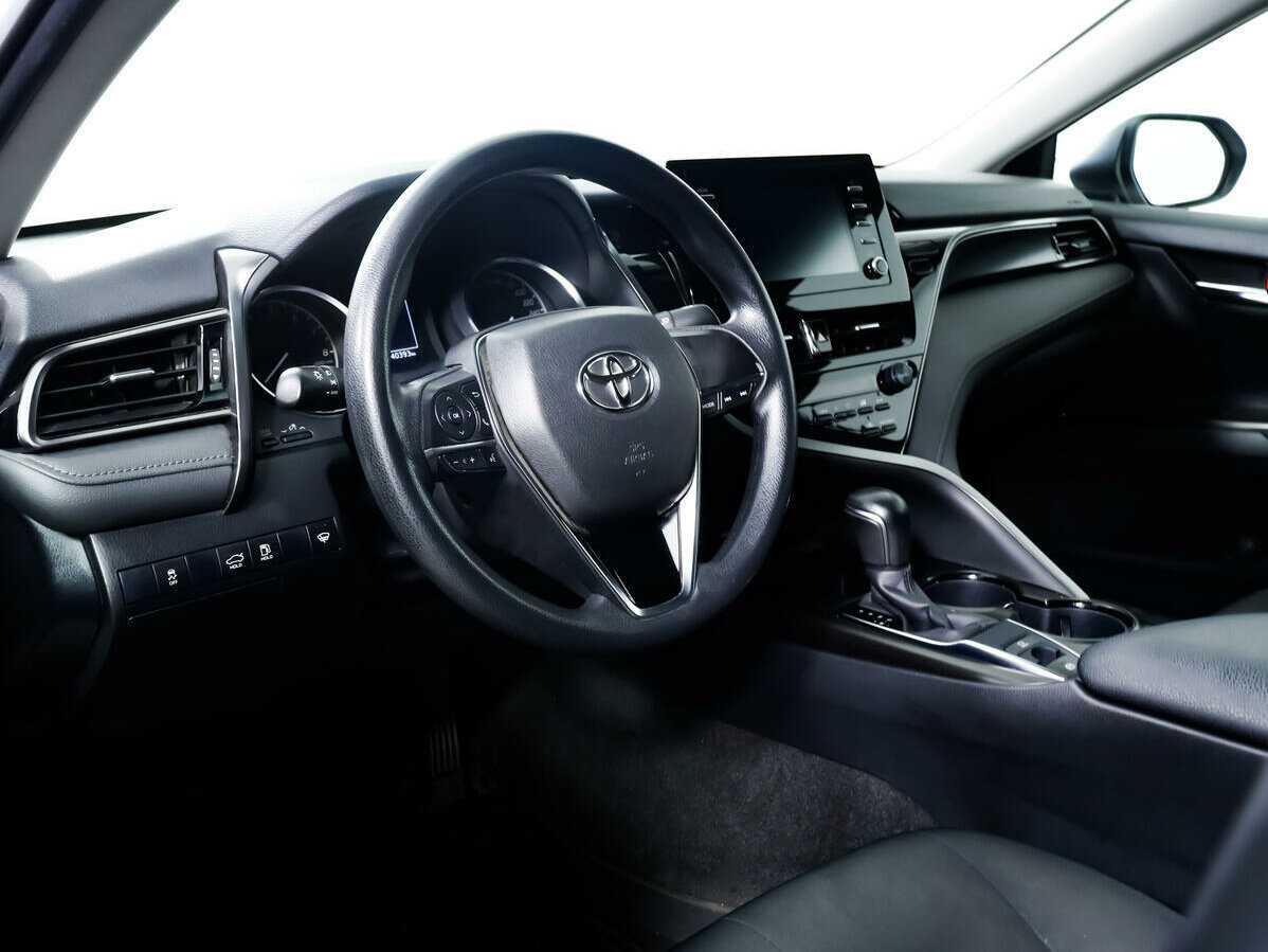 Toyota Camry, 2021 Фото №12