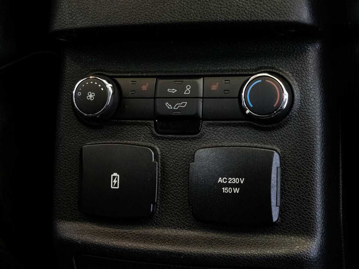 Ford Explorer, 2016 Фото №17