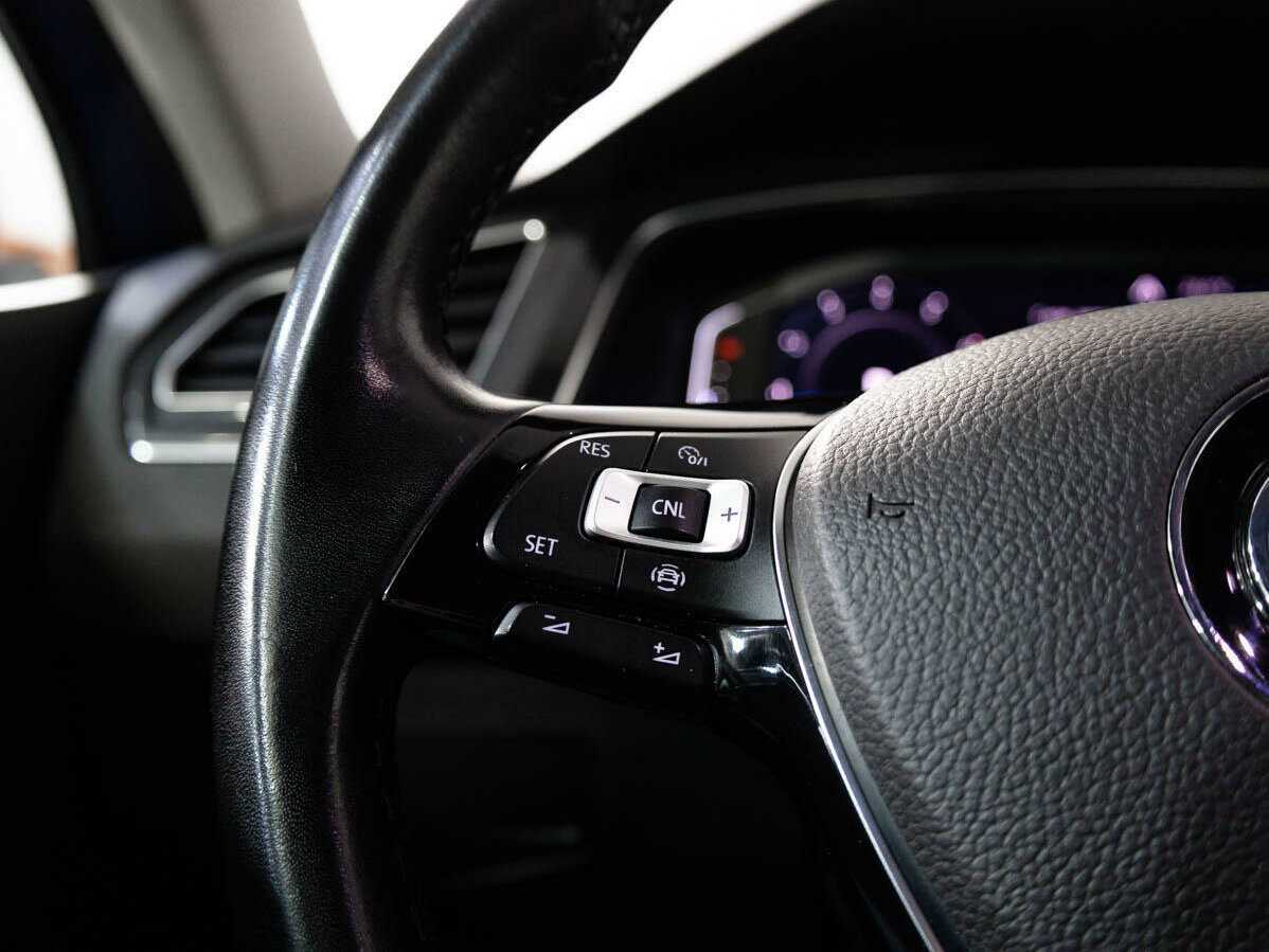 Volkswagen Tiguan, 2019 Фото №20