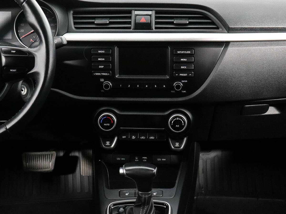 Kia Rio, 2020 Фото №14