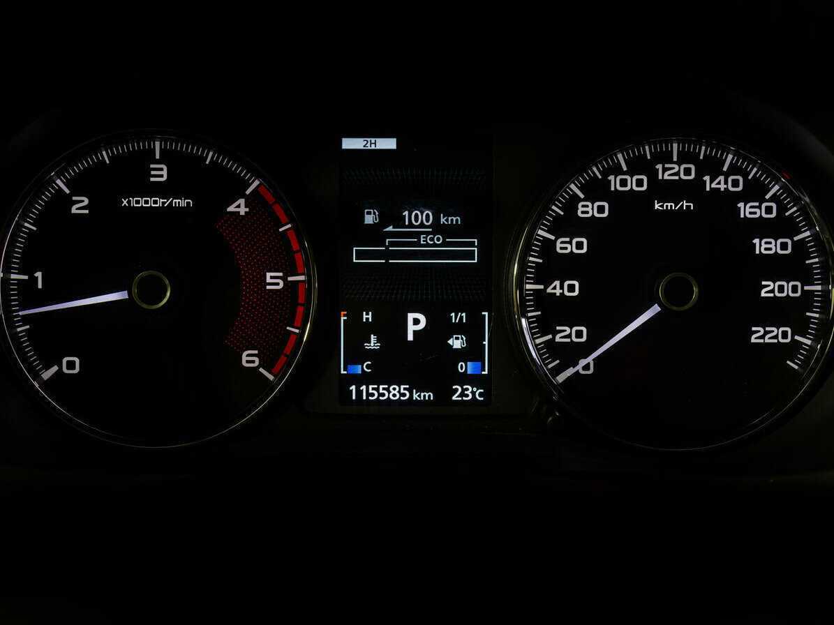 Mitsubishi Pajero Sport, 2018 Фото №17