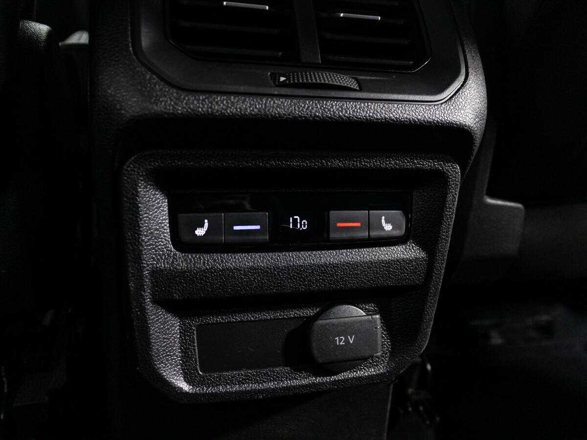 Volkswagen Tiguan, 2018 Фото №14
