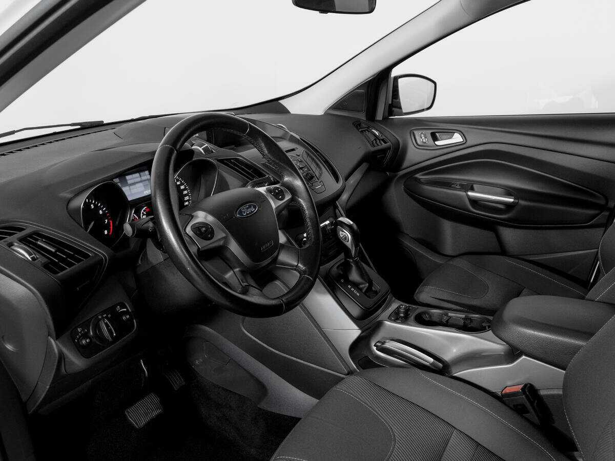 Ford Kuga, 2016 Фото №16