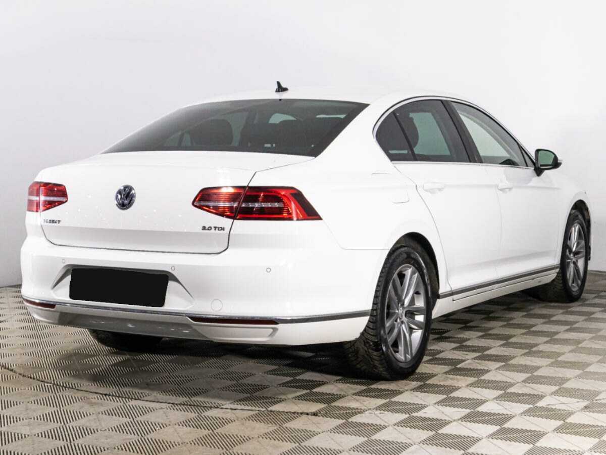 Volkswagen Passat DSG7, 2017 - 210 270 км. | Фото №5