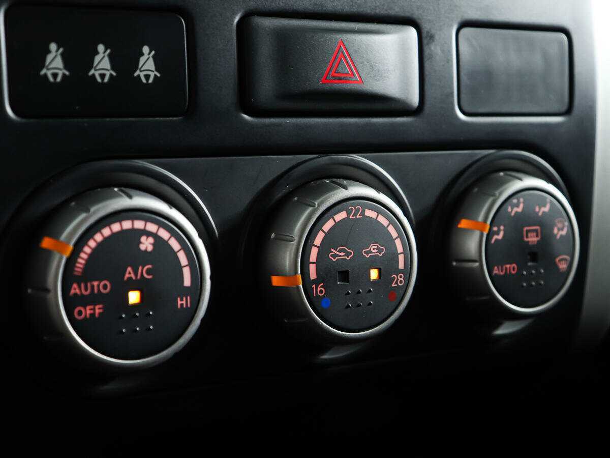 Nissan X-Trail, 2013 Фото №18