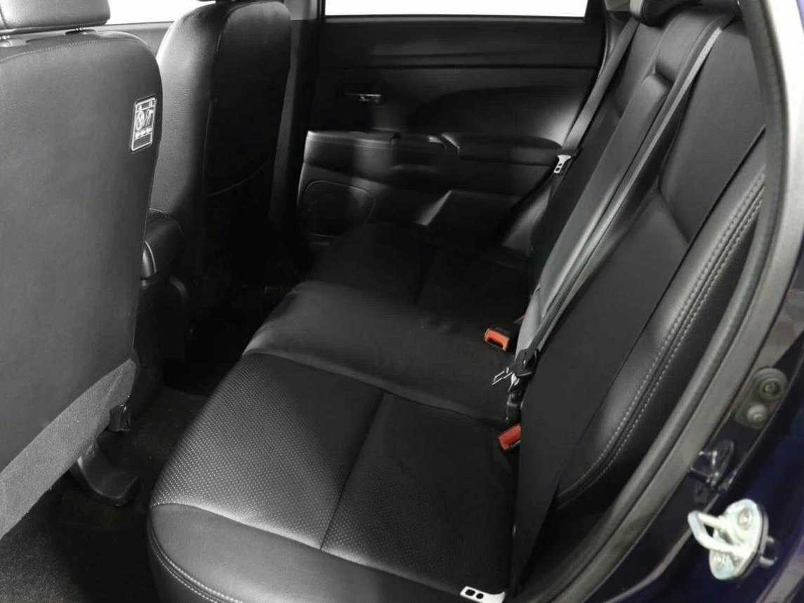 Mitsubishi ASX, 2012 Фото №9