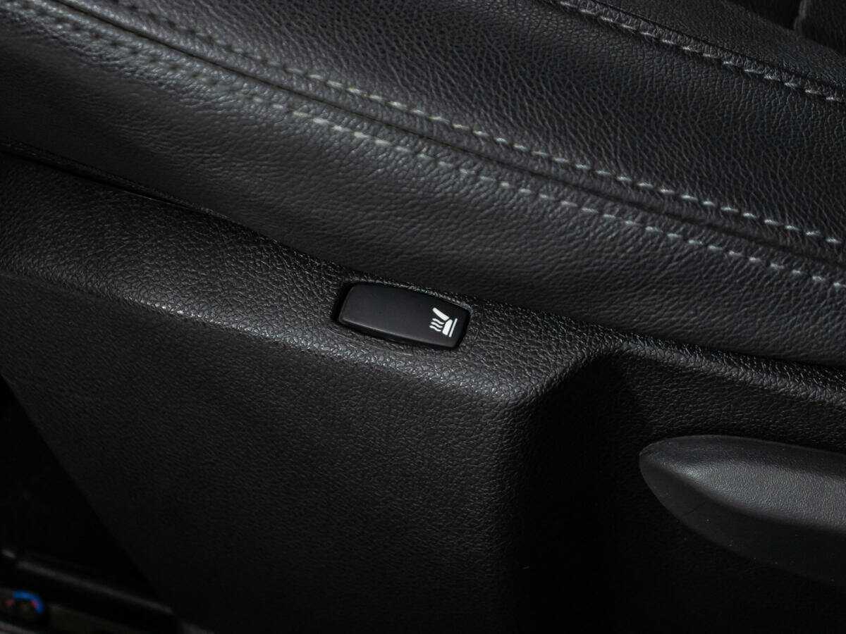 Nissan Terrano, 2018 Фото №17