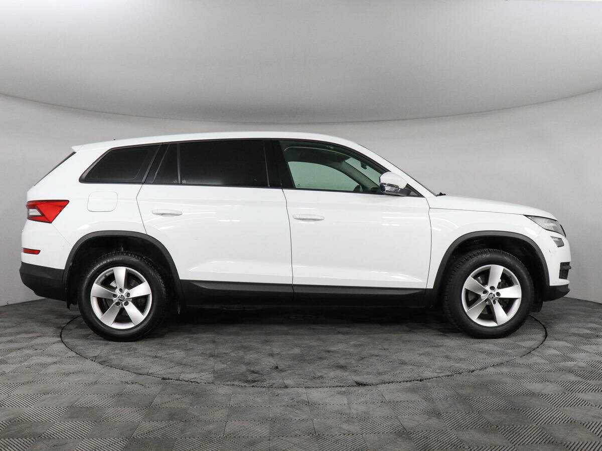Skoda Kodiaq, 2018 - 141 429 км. | Фото №4