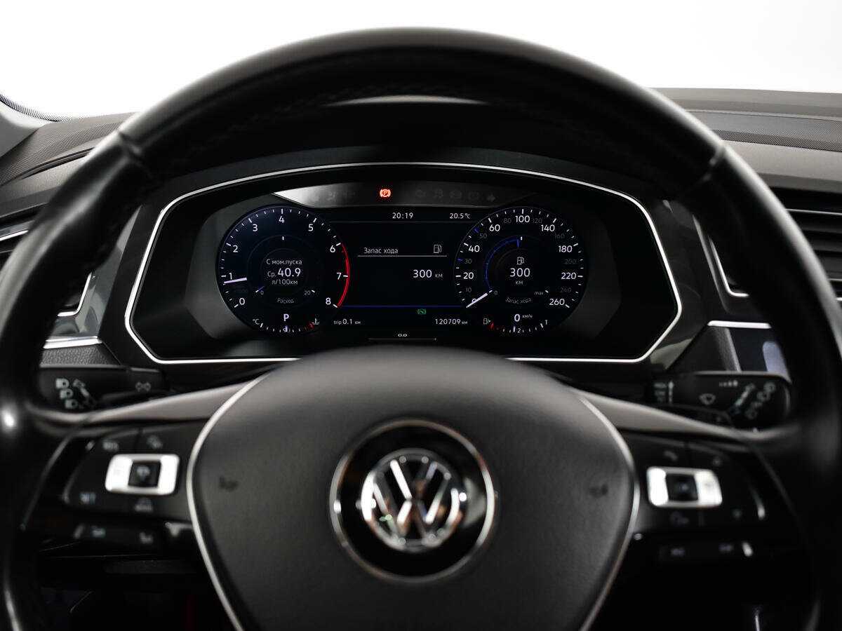 Volkswagen Tiguan, 2018 Фото №11