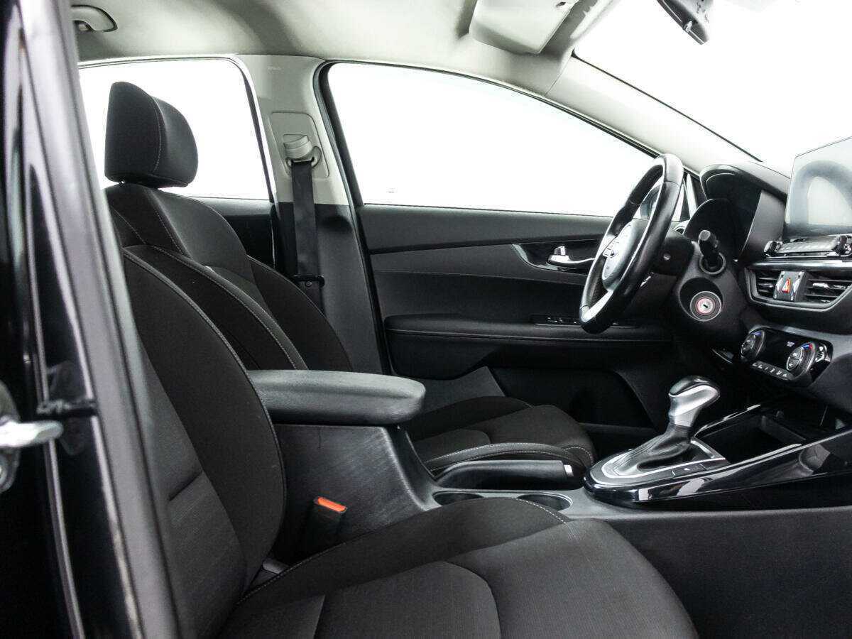 Kia Cerato, 2021 Фото №21