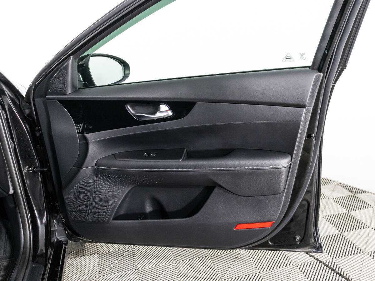 Kia Cerato, 2021 Фото №25