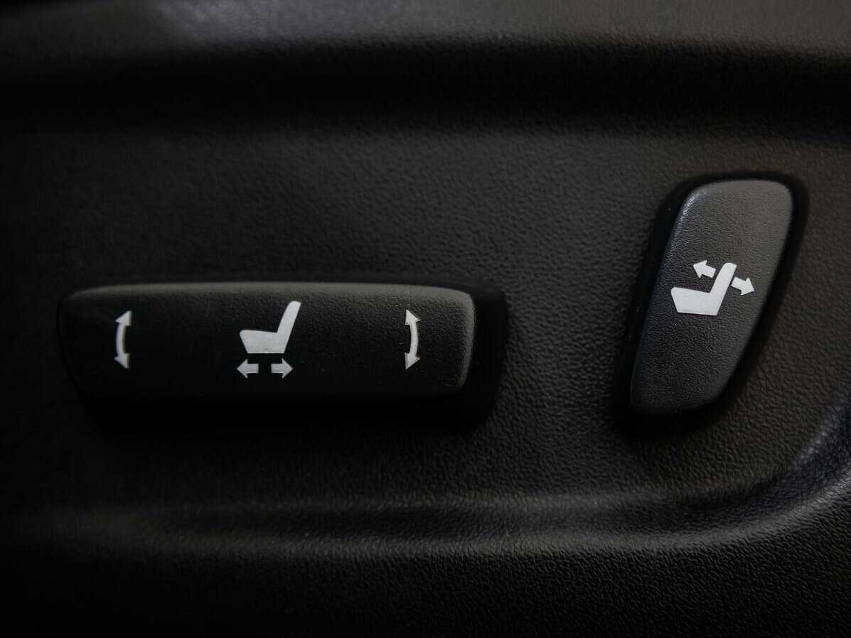 Toyota RAV4, 2012 Фото №12