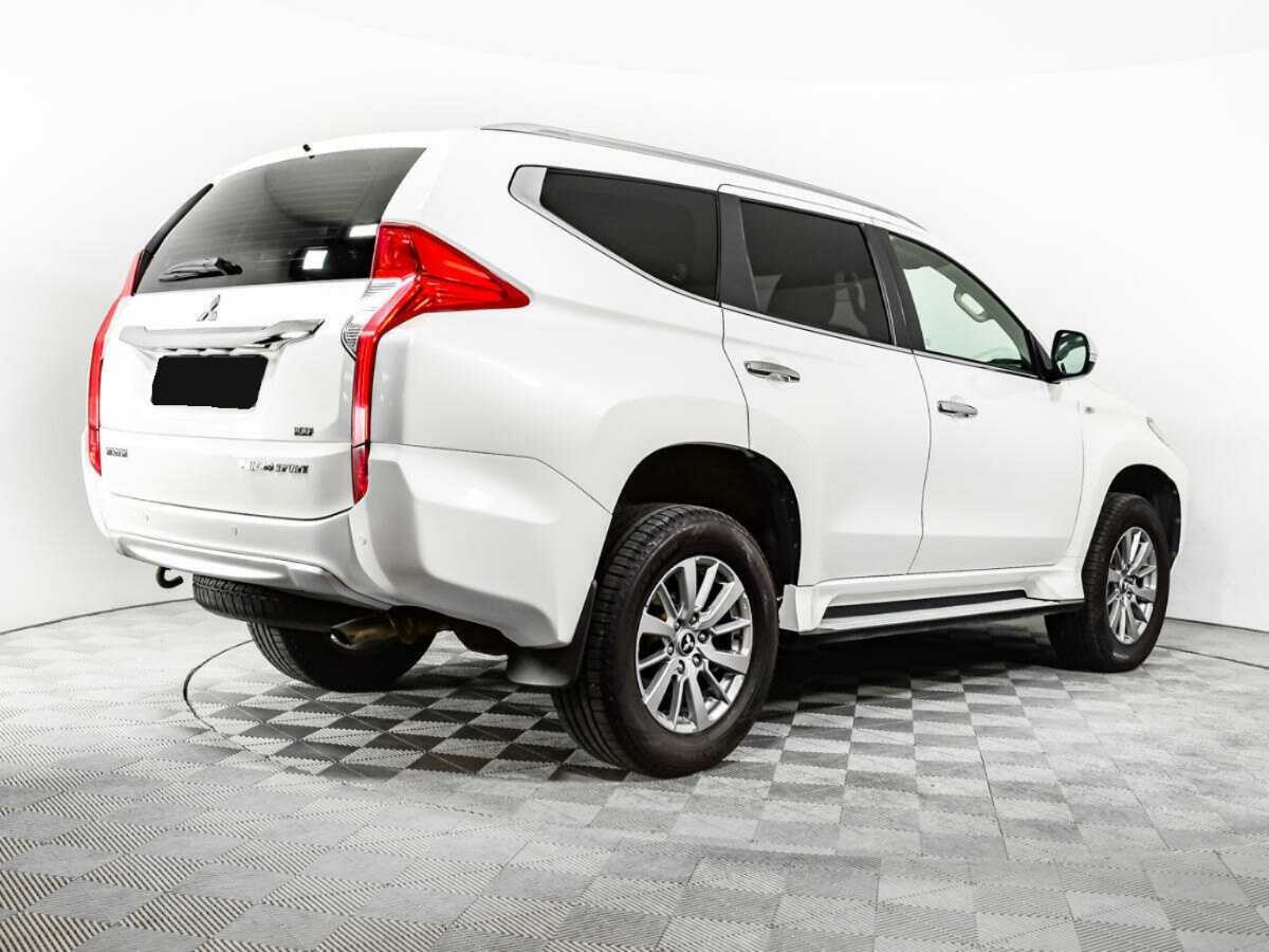 Mitsubishi Pajero Sport, 2017 Фото №5