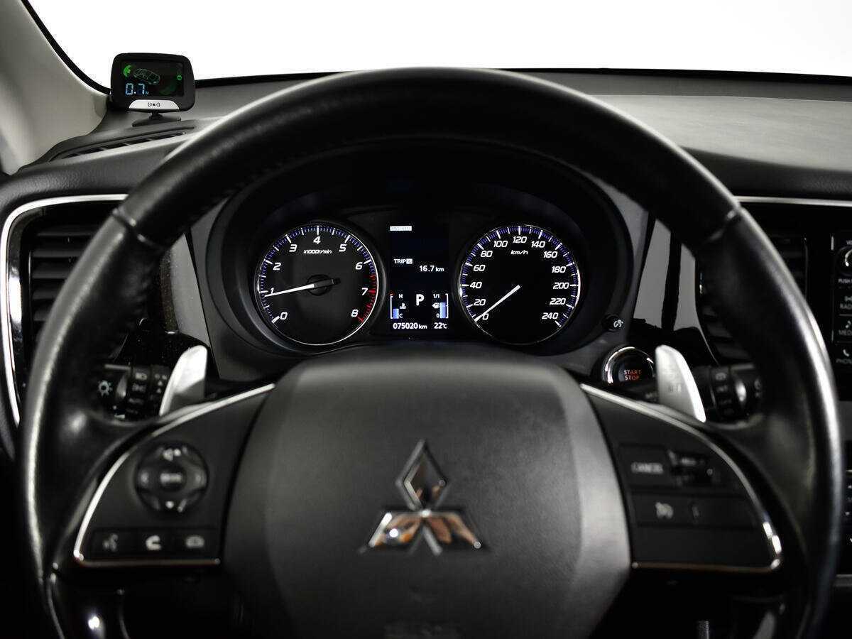 Mitsubishi Outlander, 2016 Фото №10