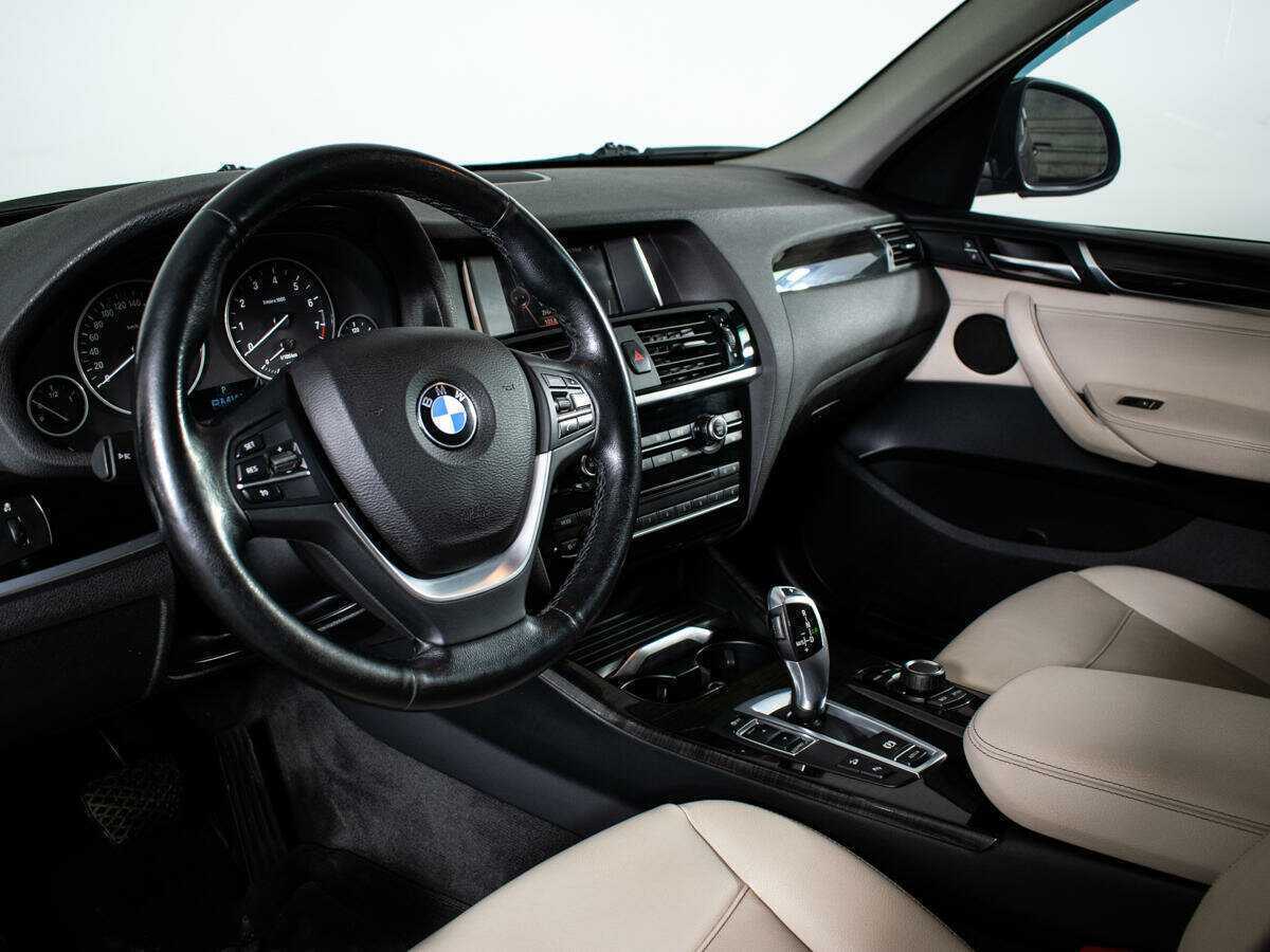 BMW X3 28i xDrive, 2015 Фото №11