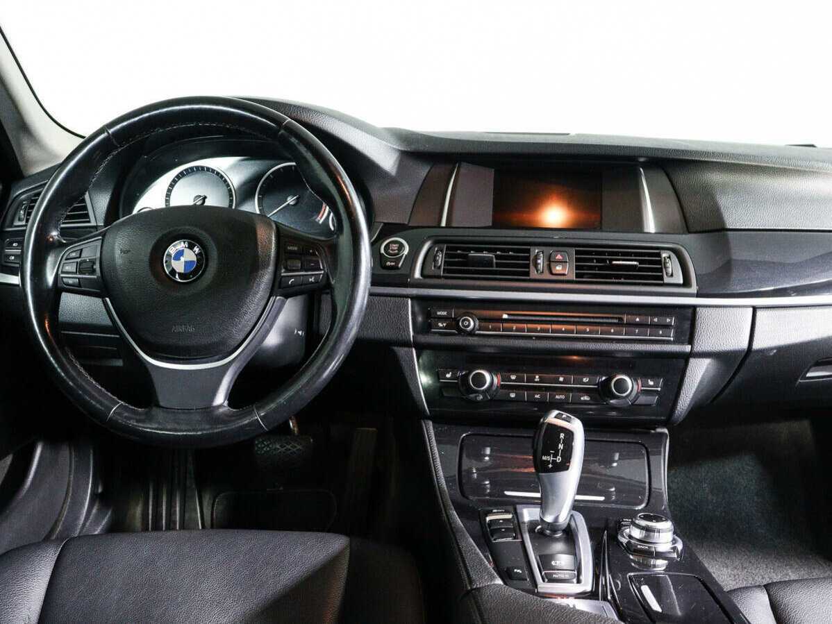 BMW 5 серии 520d, 2016 Фото №10
