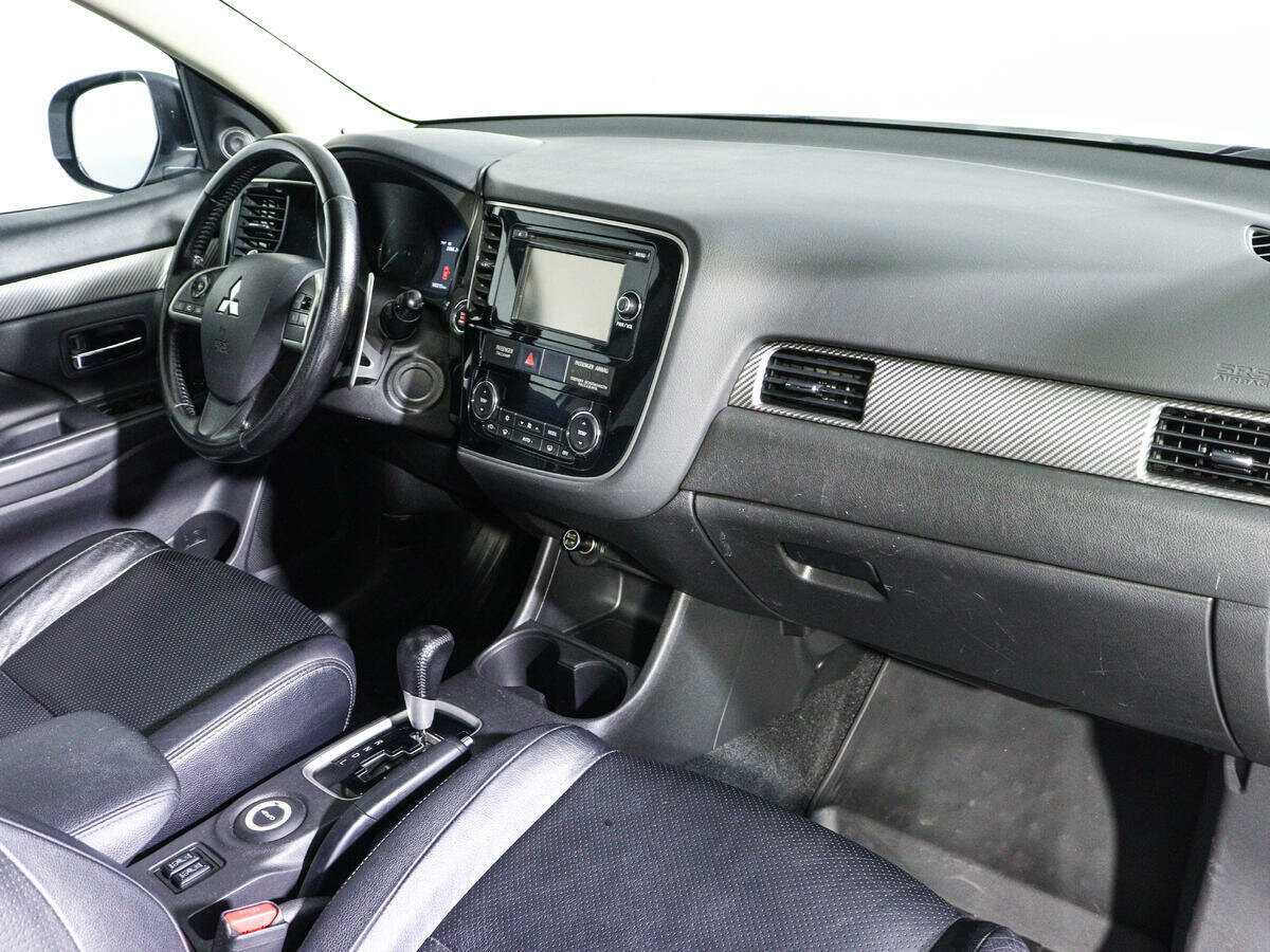 Mitsubishi Outlander, 2012 - 160 214 км. | Фото №8