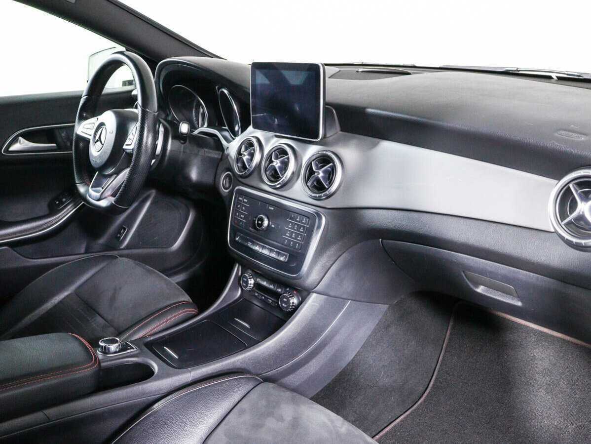 Mercedes-Benz CLA 200, 2016 Фото №6