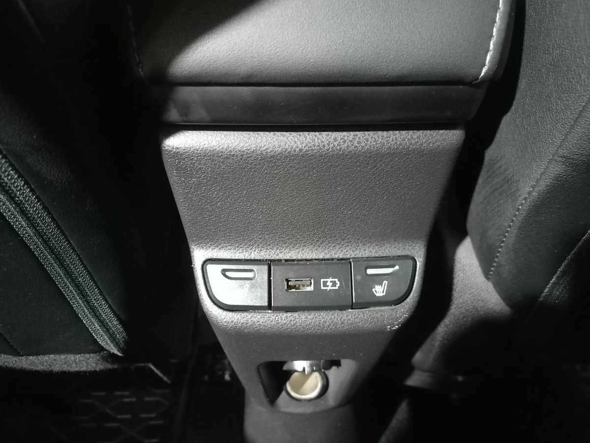 Lada (ВАЗ) XRAY Cross, 2022 Фото №17